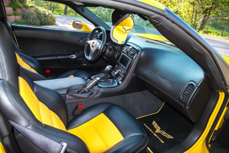 Corvette innen.jpg